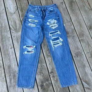 American Eagle Mom Straight Jeans Flannel Distressed Size 4
